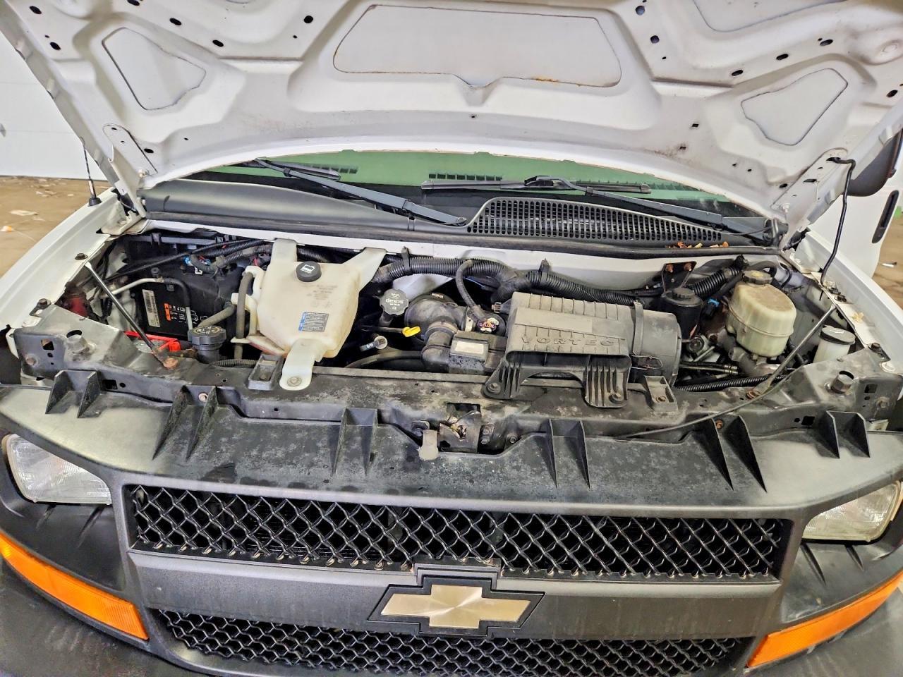 2013 Chevrolet Express 2500 Cargo Utility / Service Van