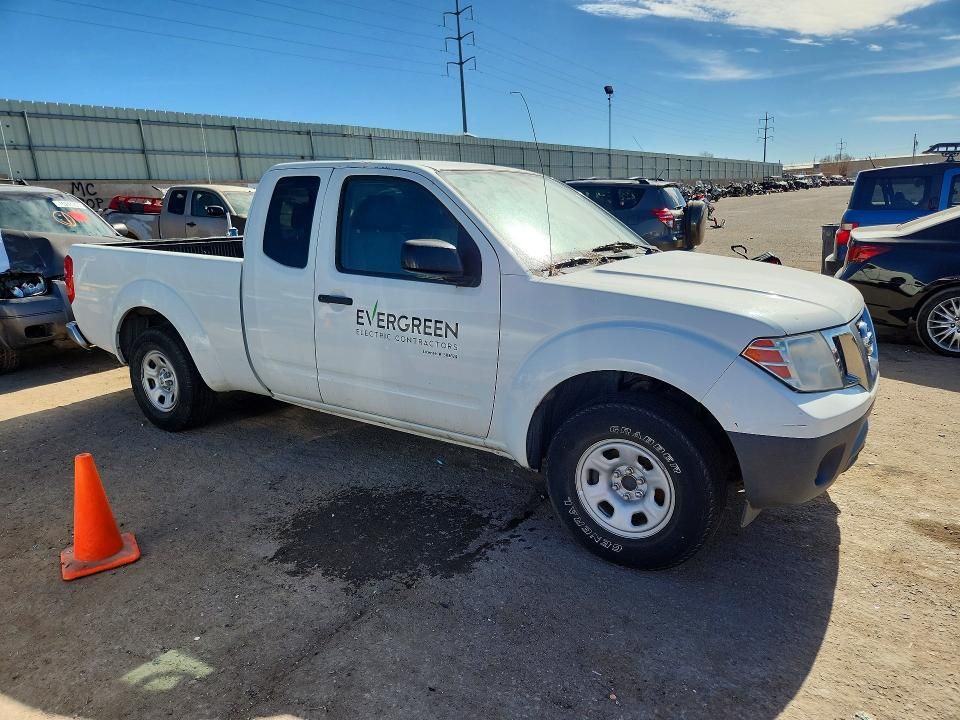2016 Nissan Frontier s