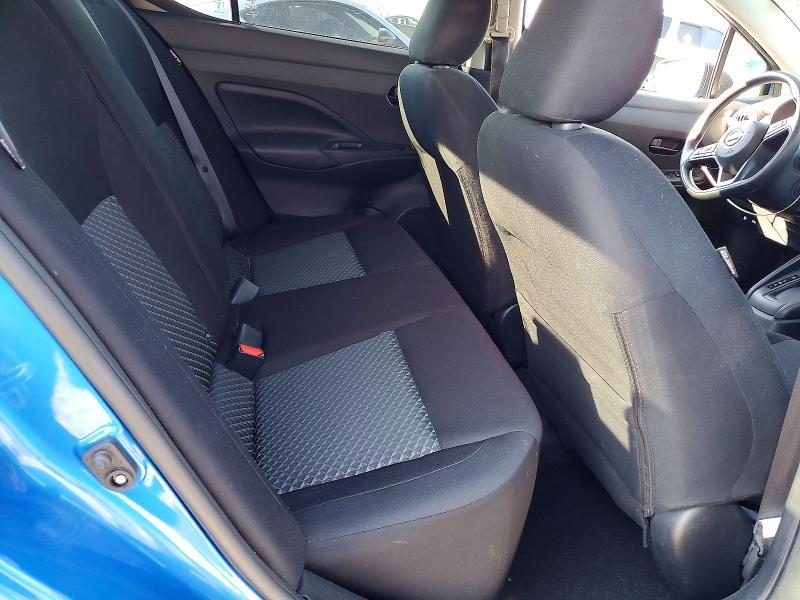 2023 Nissan Versa s