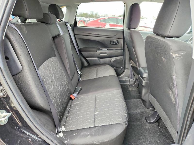 2023 Mitsubishi Outlander Sport s