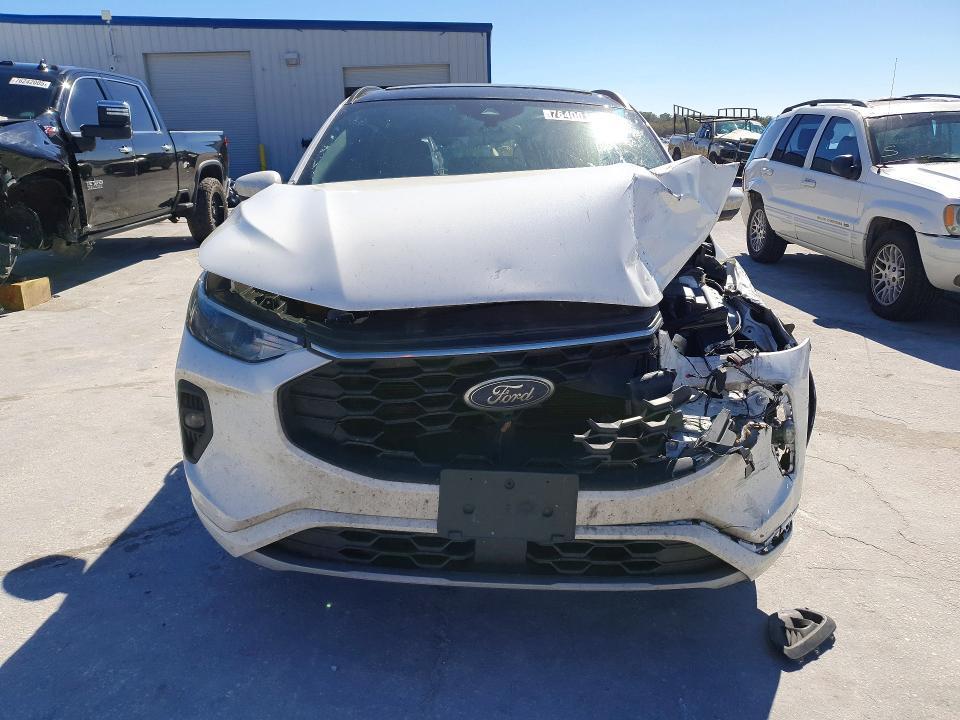 2024 Ford Escape st Line Select