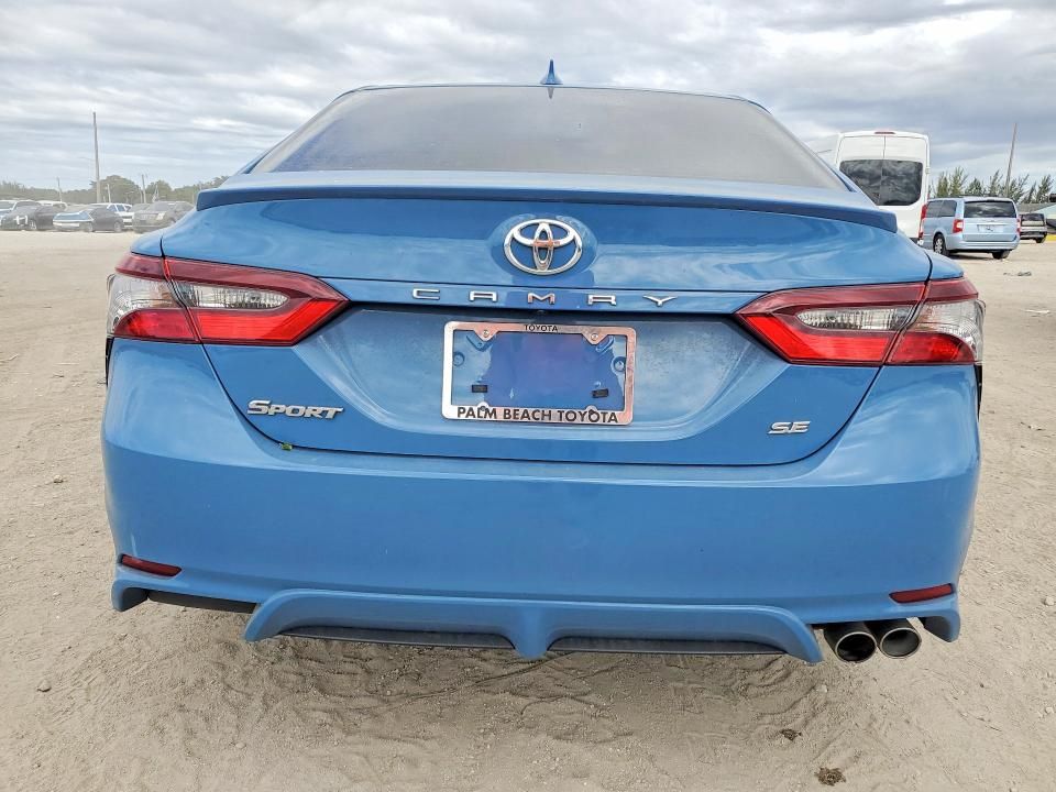 2023 Toyota Camry se Night Shade