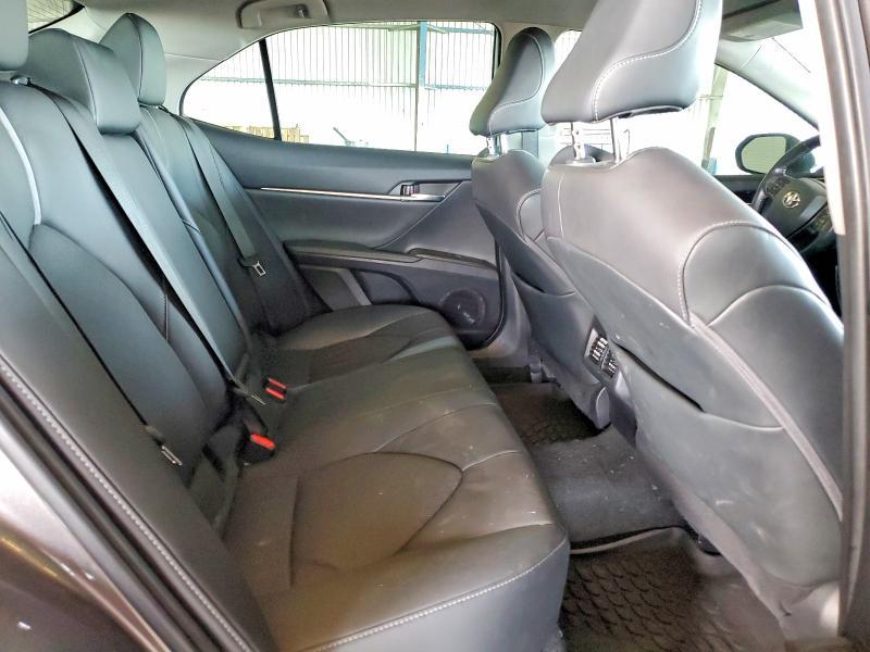 2021 Toyota Camry xse