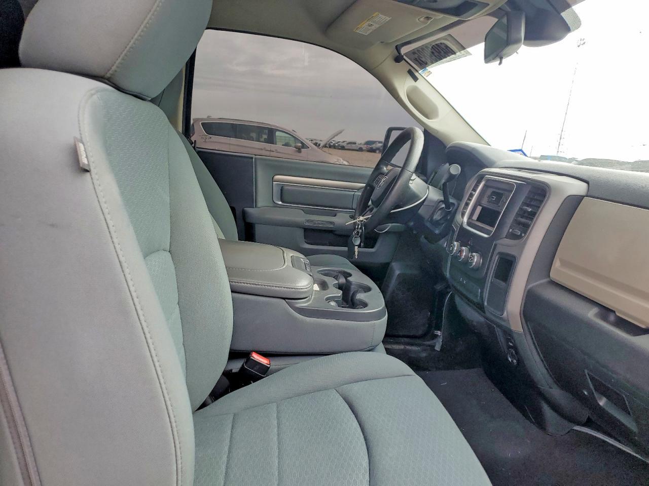 2013 Dodge Ram 1500 st