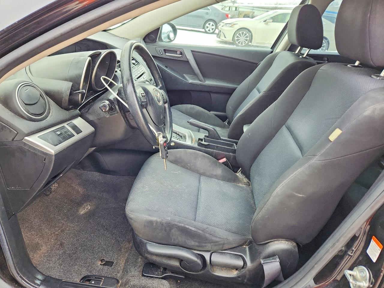 2011 Mazda 3 I