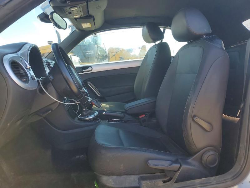 2016 Volkswagen Beetle S/se