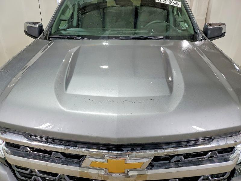 2026 Chevrolet Silverado K1500 lt
