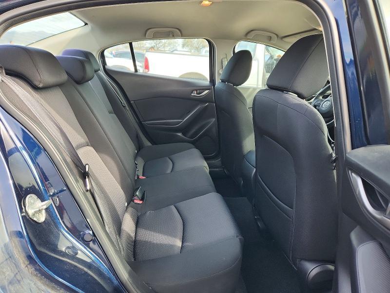 2015 Mazda 3 Sport