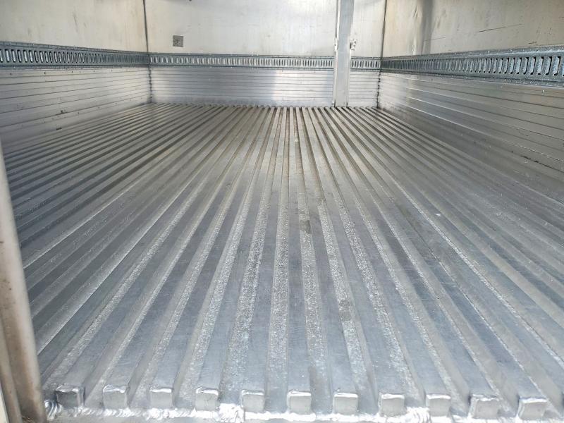 2018 Chevrolet Express BOX Truck