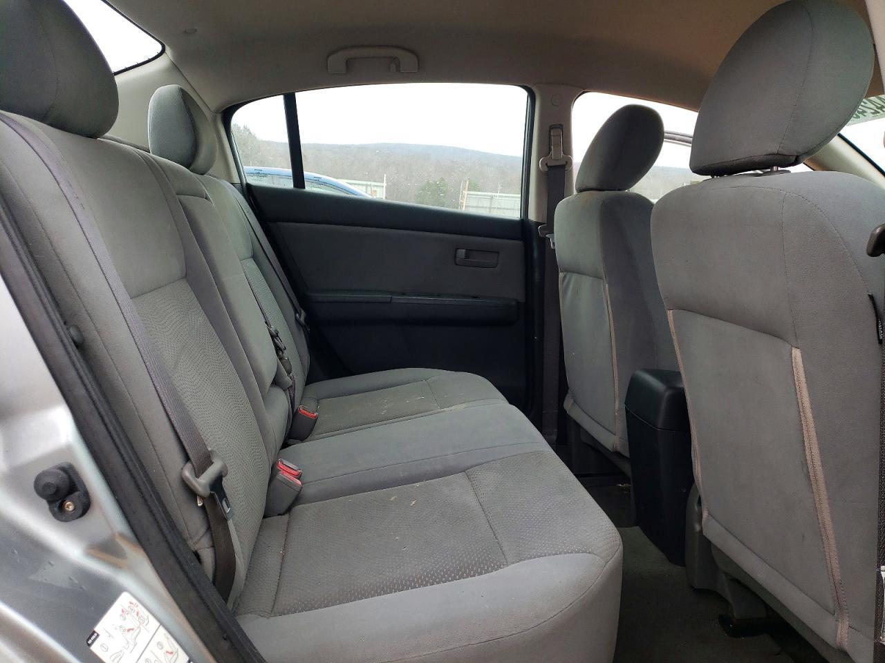 2010 Niss Sentra