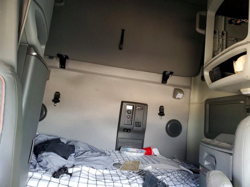 2024 Volvo VNL Semi Truck