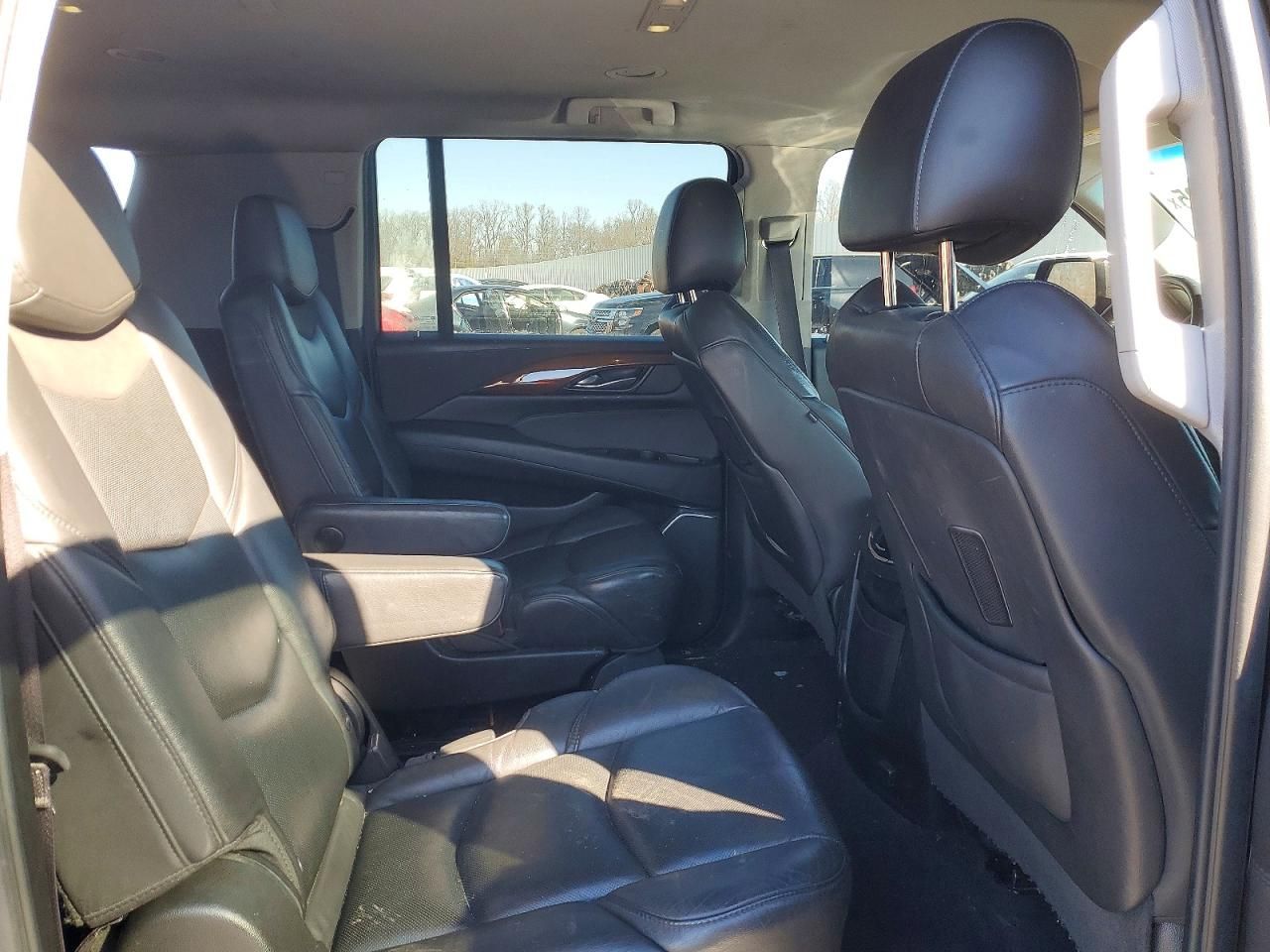 2017 Cadillac Escalade esv