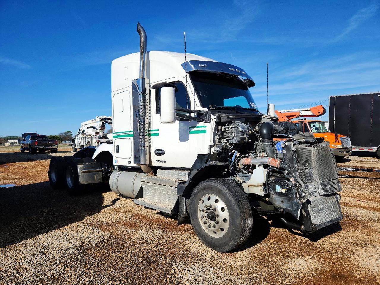 2024 Kenworth T680 Semi Truck