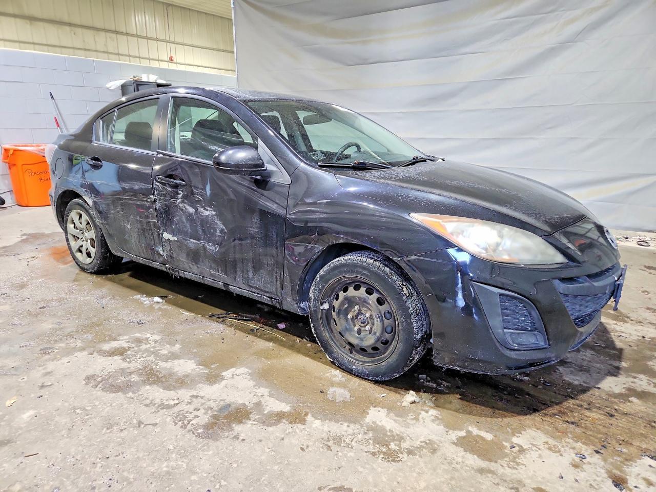 2011 Mazda 3 I