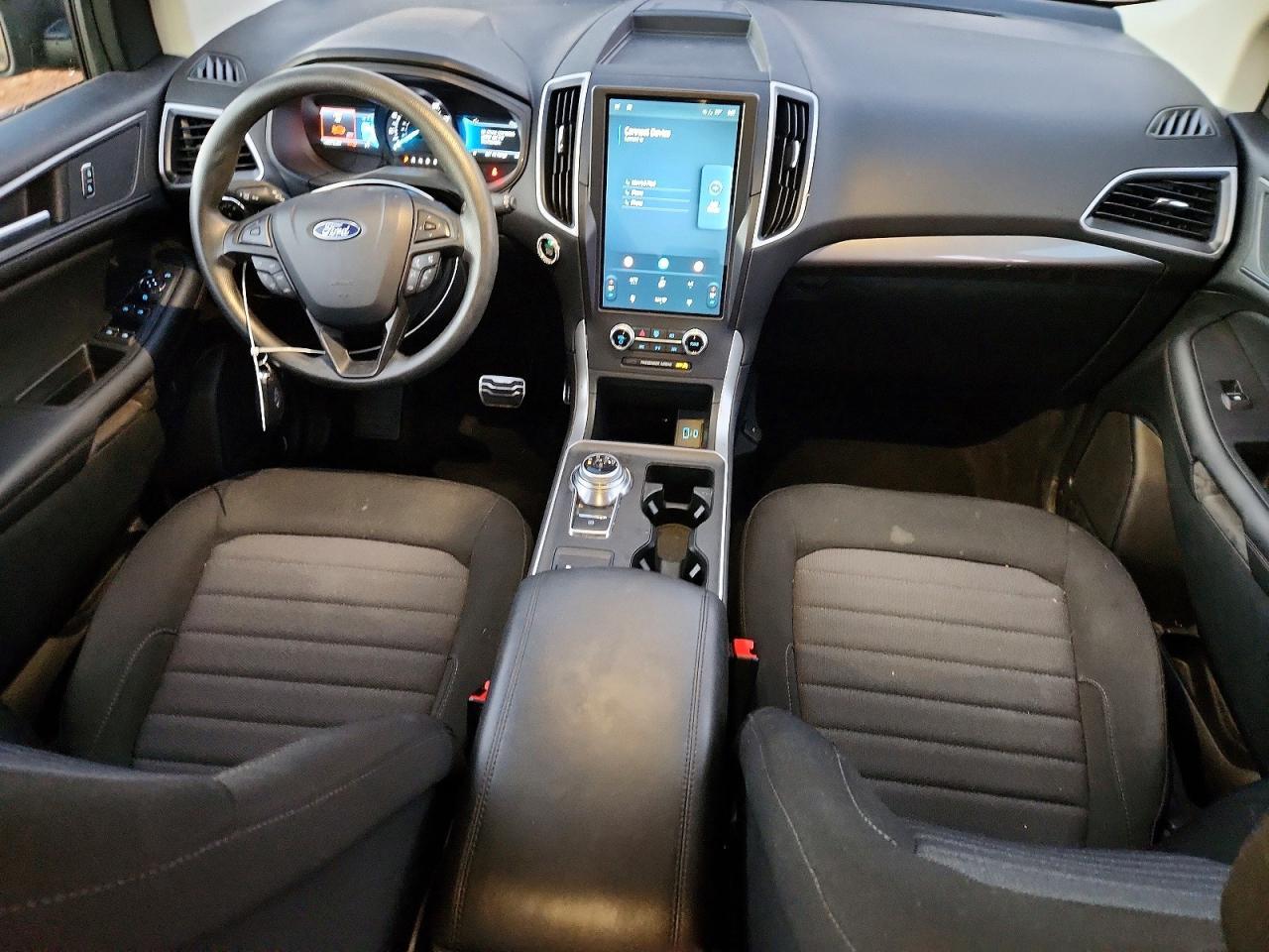 2024 Ford Edge se