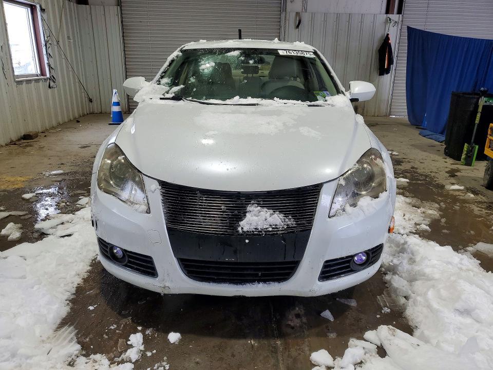 2012 Suzuki Kizashi s