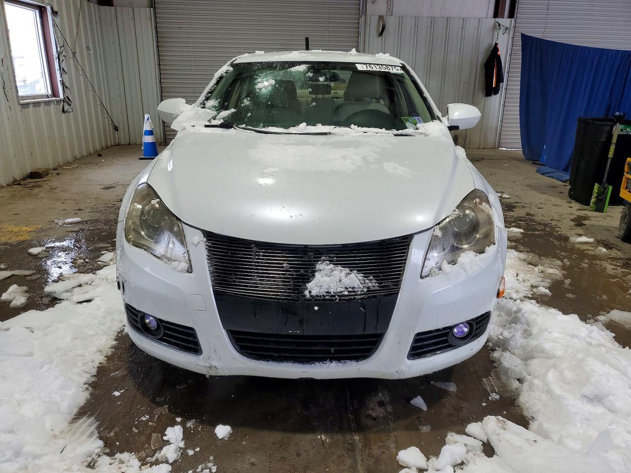 2012 Suzuki Kizashi s