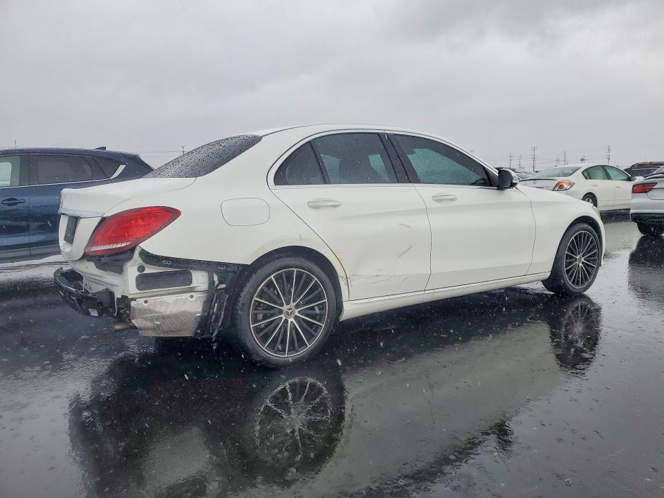 2021 Mercedes-Benz C300