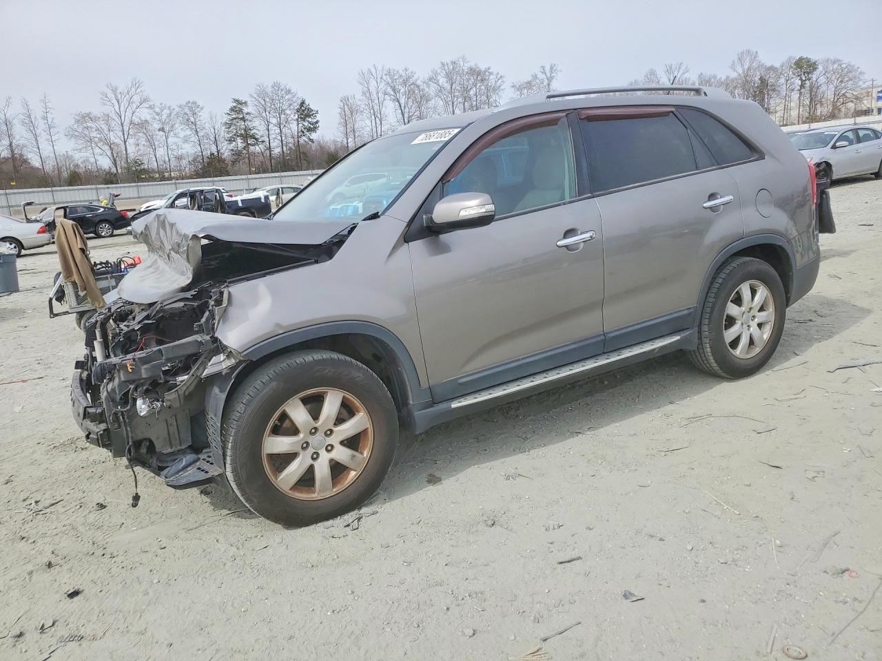 2013 KIA Sorento lx