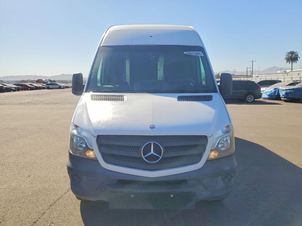 2014 Mercedes-Benz 2014 Mercedes Benz Sprinter 2500 Delivery van