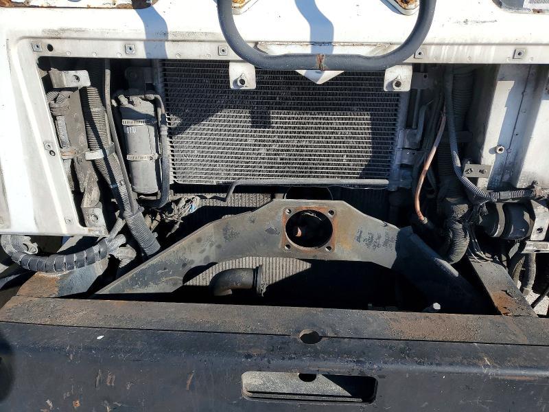 2009 Mack 600 MRU600