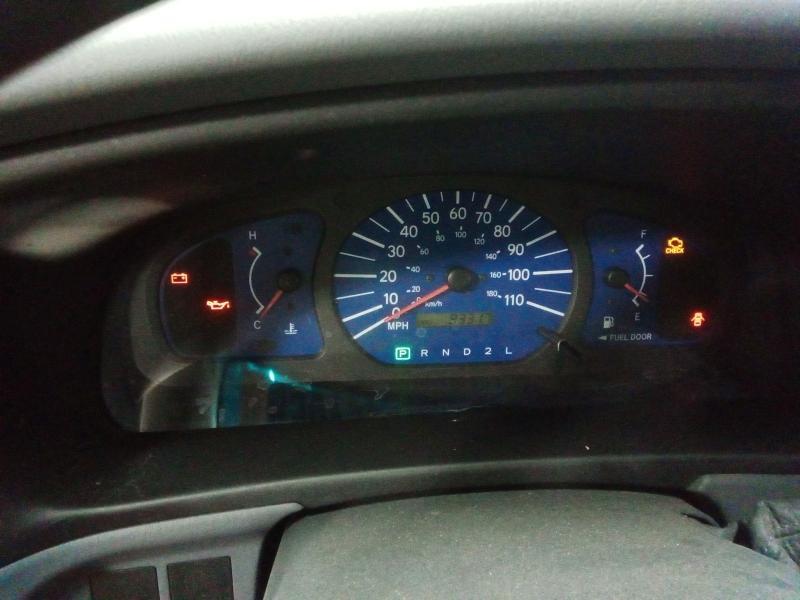 2002 Toyota Sienna ce