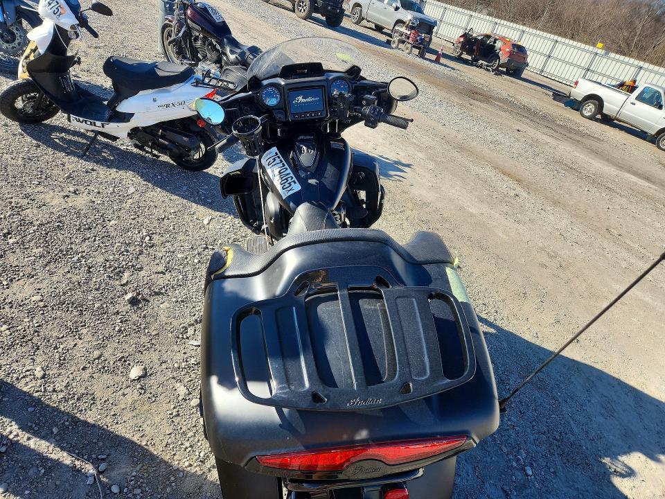 2022 Indian Motorcycle Co. Roadmaster Dark Horse