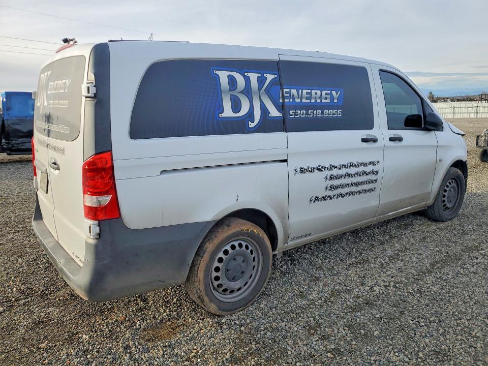 2017 Mercedes-Benz Metris Utility / Service Van