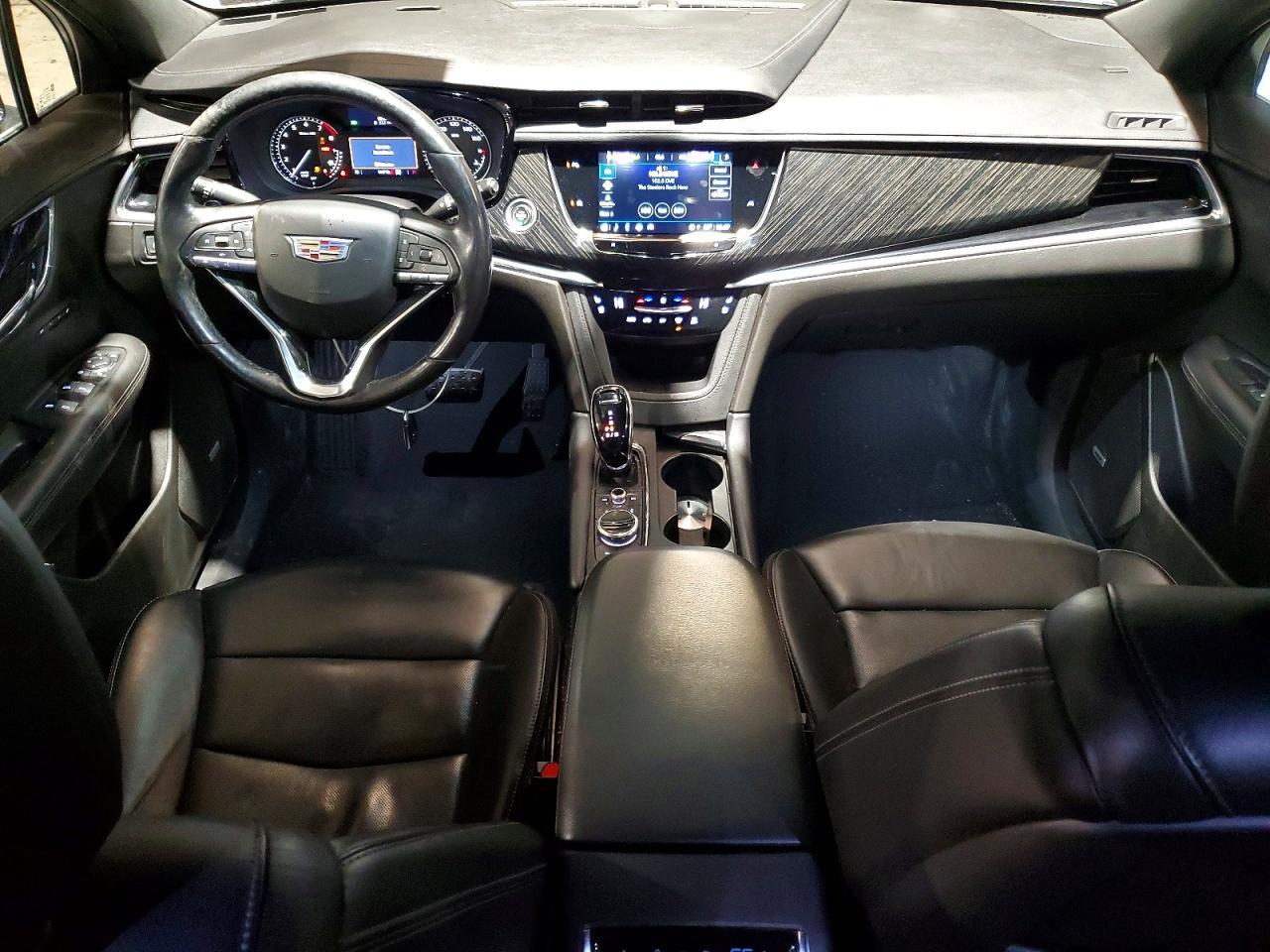 2022 Cadillac XT6 Premium Luxury