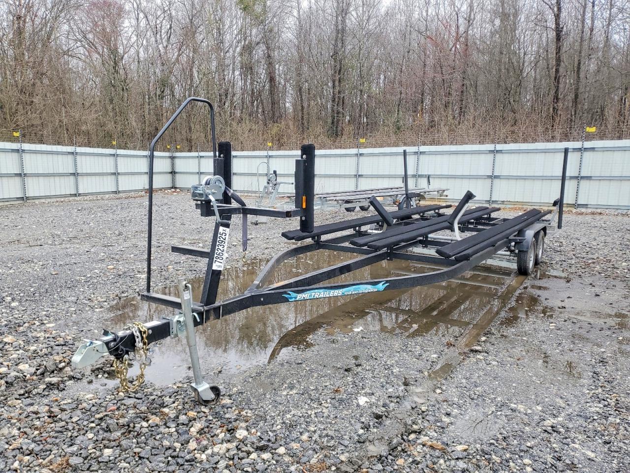 2024 Benchmark 24T/13 Boat Trailer