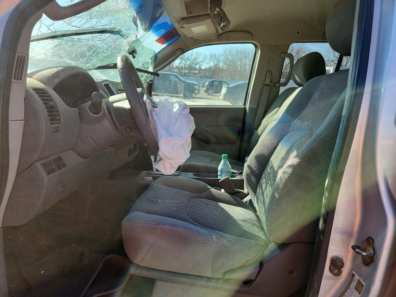 2009 Nissan Frontier Crew cab se