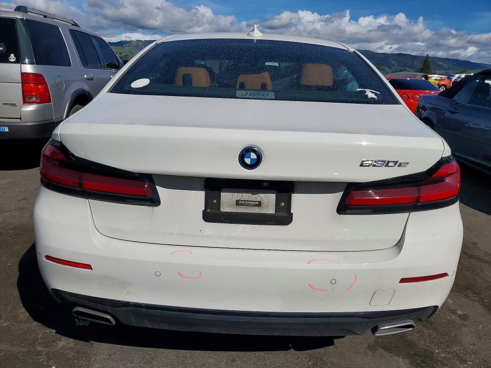 2022 BMW 530e