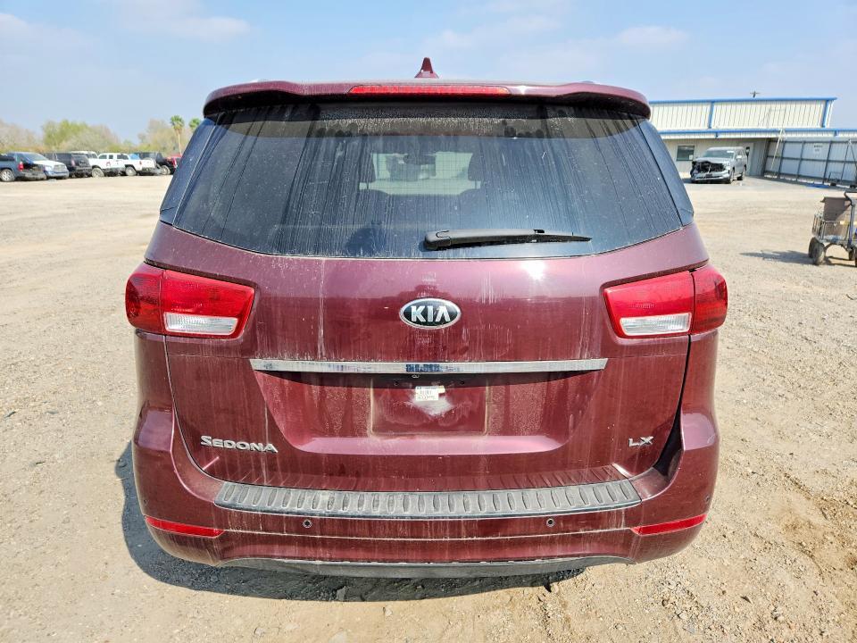 2016 KIA Sedona lx