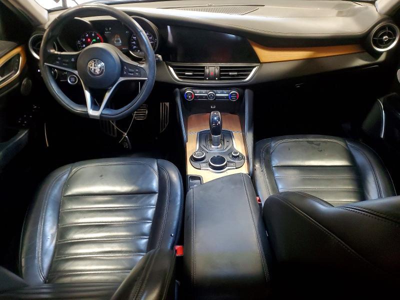 2018 Alfa Romeo Giulia ti Q4