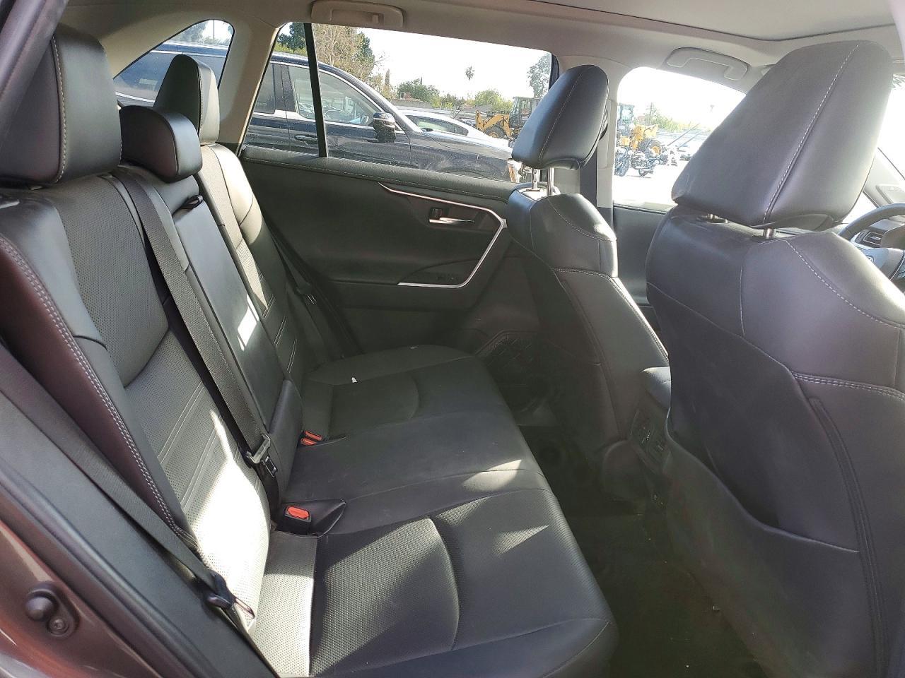 2021 Toyota Rav4 Limited