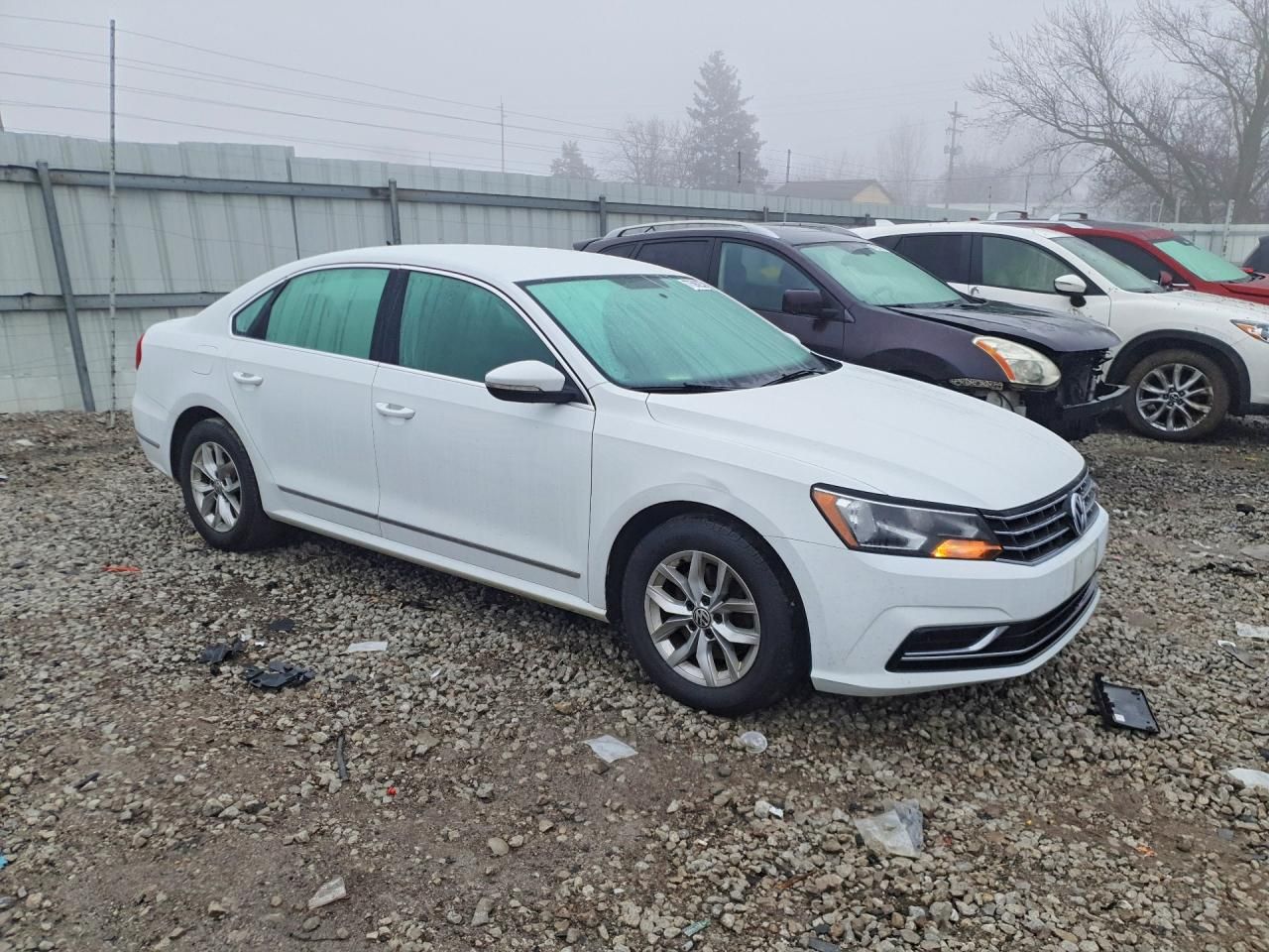 2016 Volkswagen Passat s