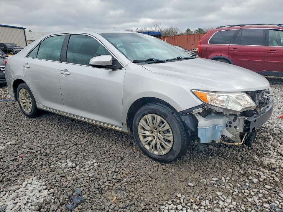 2013 Toyota Camry le
