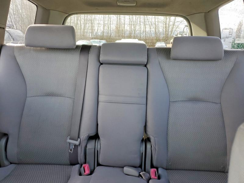 2005 Toyota Highlander Base
