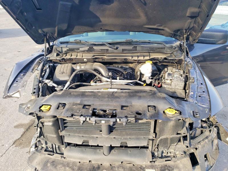 2020 Dodge Ram 1500 Classic slt