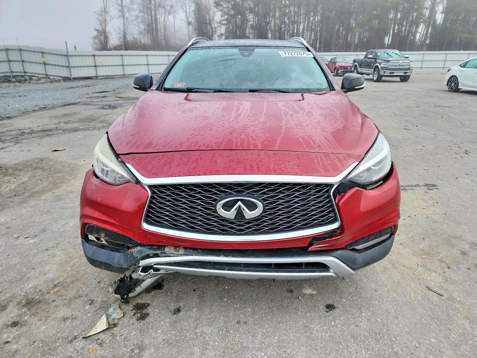 2017 Infinity Qx30 Premium