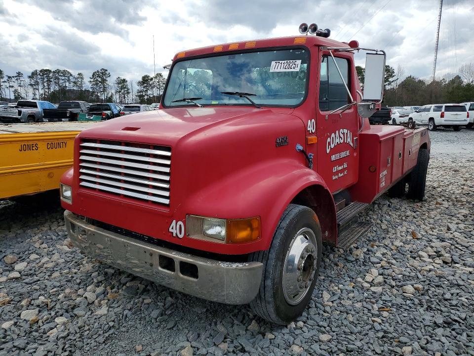 1999 International 4700 tow Truck