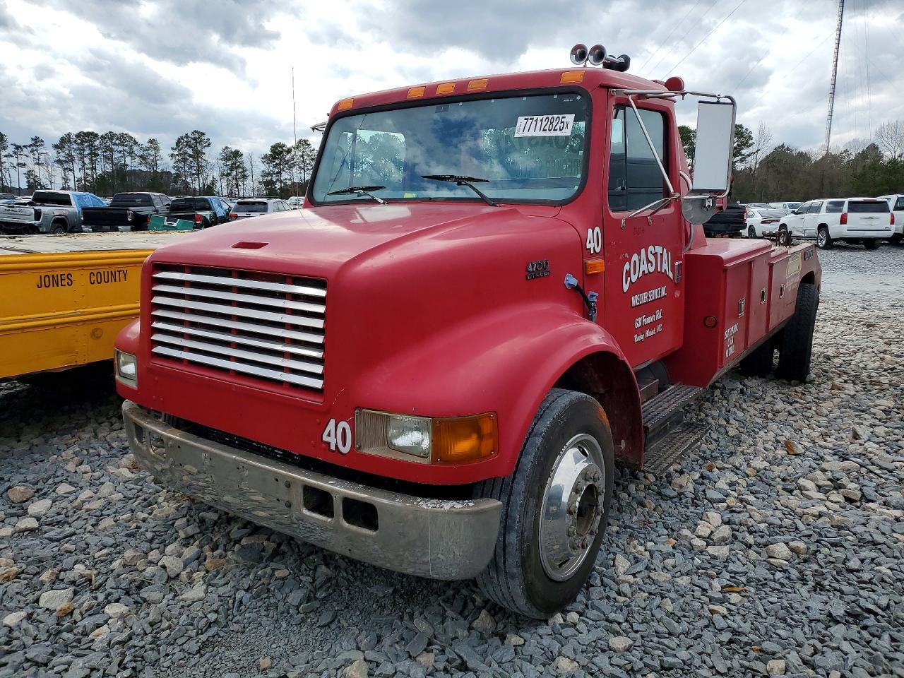 1999 International 4700 TOW Truck