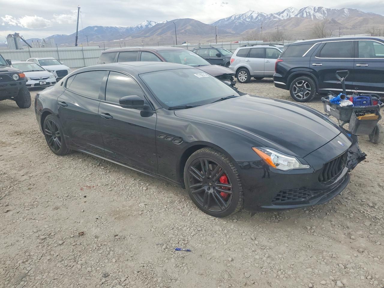 2017 Maserati Quattroporte s