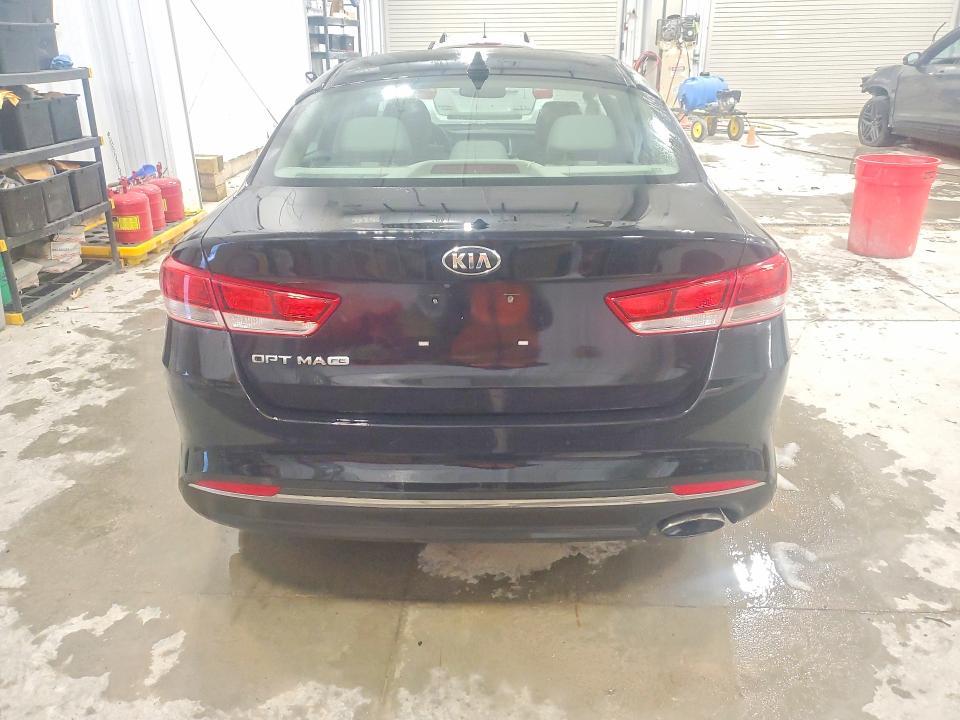 2017 KIA Optima lx