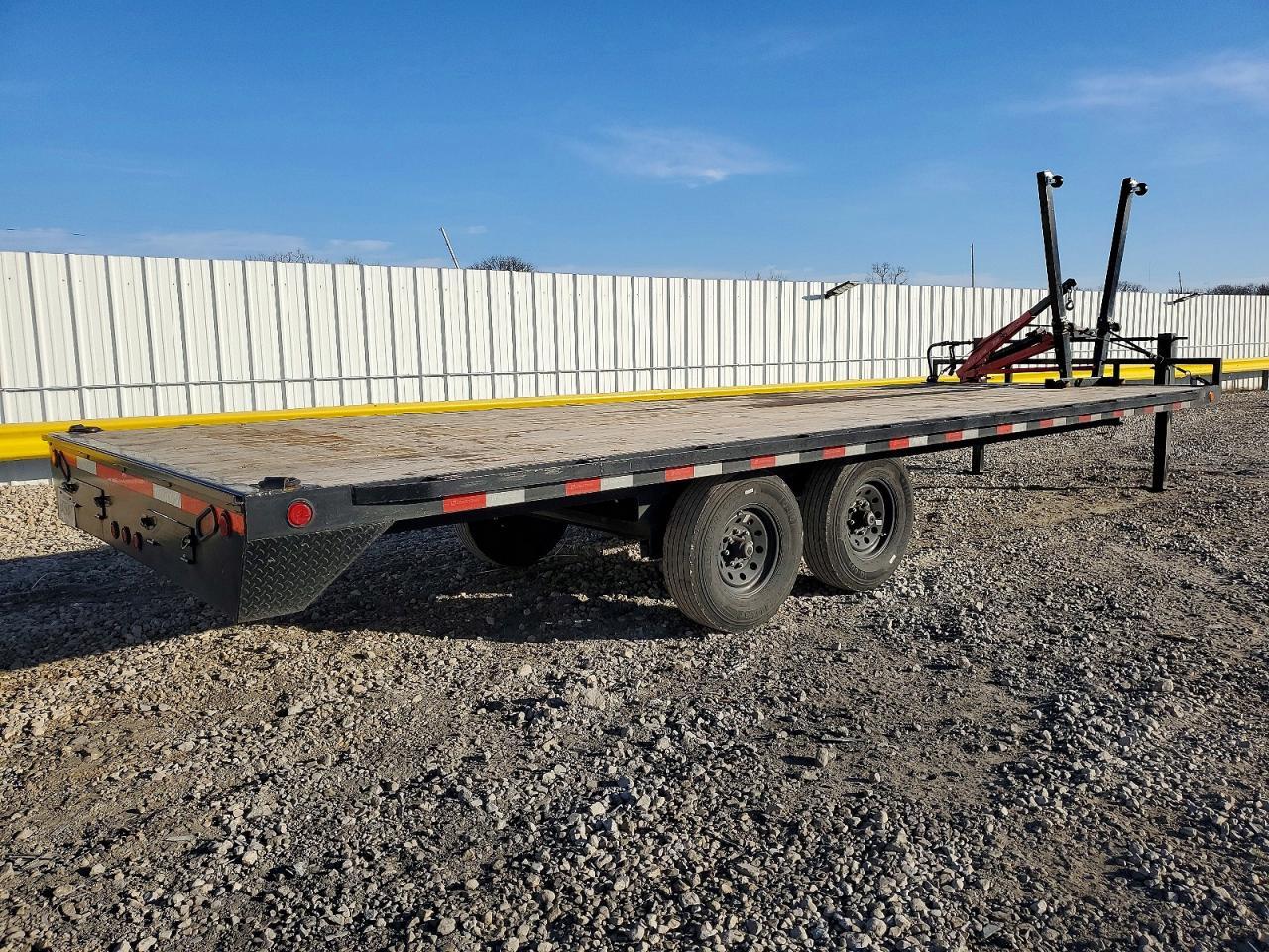 2025 Lado Bumperpull Equipment