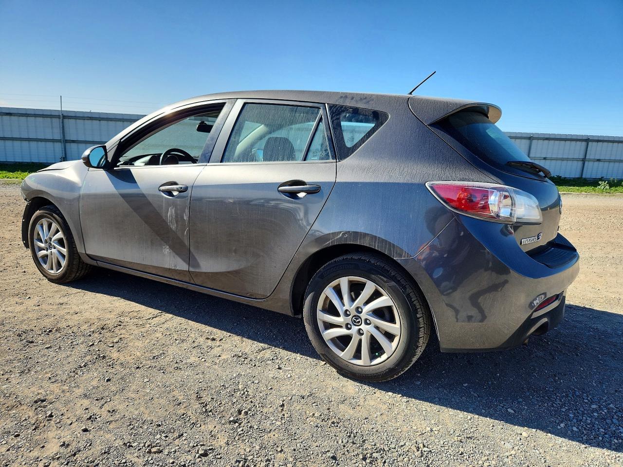 2013 Mazda 3 I