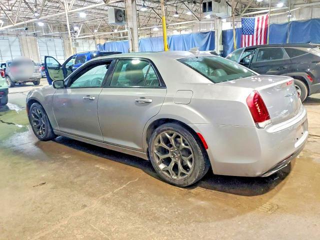 2015 Chrysler 300 s