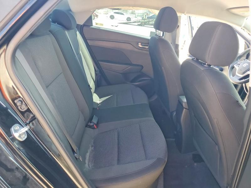 2021 Hyundai Accent se