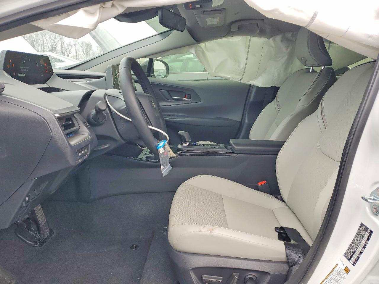 2024 Toyota Prius le
