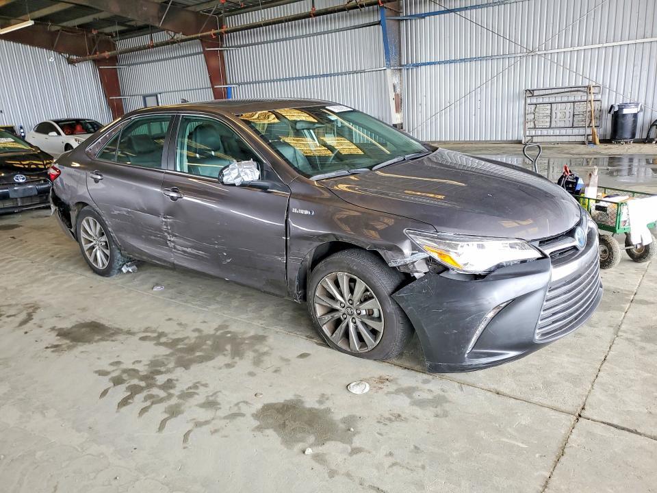 2017 Toyota Camry Hybrid xle